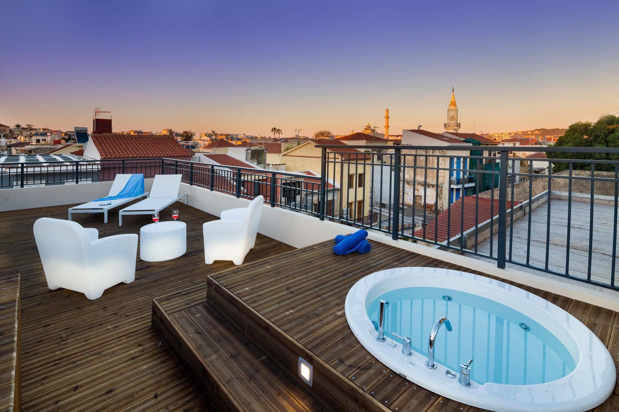 Querini Luxury Suites Hriszí Aktí Haniá Kültér fotó